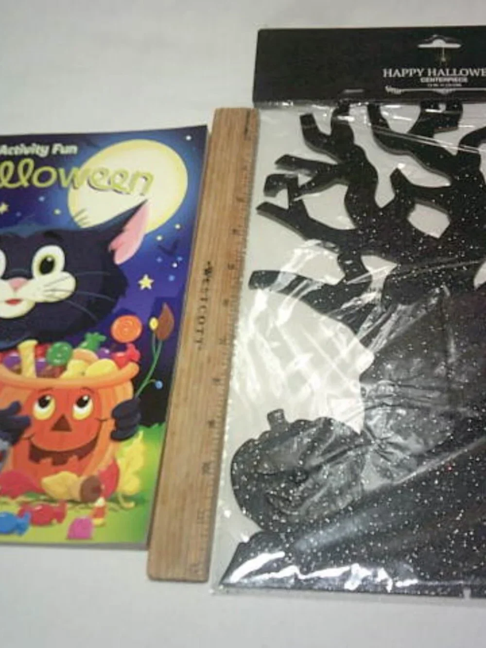 NEW KIDS SPOOKY COLOR & ACTIVITY BOOK & BLK GLITTER HALLOWEEN CENTERPIECE TREE